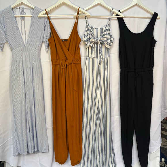 Women's Jumpsuit / Romper Bundle Size Small - Picture 2 of 7